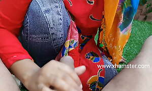 Desi Bengali couple try outdoor piecing together love anent Park – superficial Audio