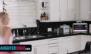 DaughterSwap - Jill Kassidy And Arya Fae Get Dirty While Baking A Pie For Their Stepdads Pt.1