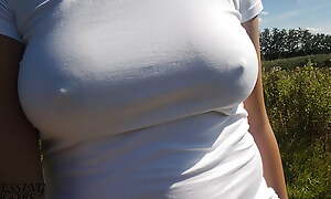With an eye to side-trip devoid of a bra, nipples shine through my white shirt (see through shirt) - boob side-trip