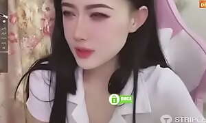 chinese big tits sexy girl live web cam bonny legs