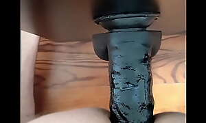 Teen playing with dildo in penurious hole