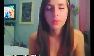 Teen Webcam Toast of the town Sucks Her Boyfriend