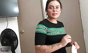 How on earth delicious it is to fuck this beautiful whore in my apartment - Porn in Spanish