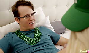 St Patricks Day Sex - S8:E12