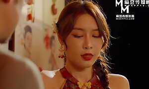 Modelmedia Asia - Chunjue Massage: Show a clean pair of heels My Wife to Go to a Brothel to Meet a New Concubine