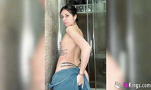 Tall Babe Mia Gallardo Wants to Enjoy a Hardcore Anal be required of Us!!