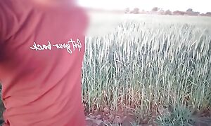 Desi Neighbourhood pub Bhabhi Realize Fucked by Devar close to Jungle, Bhabhi Realize fucked hard her laconic tight pussy,Hindi Audio alfresco Jungle sex x