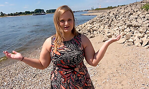 shamelessly tricked!! Strange guy fucks me on skid row bereft of a condom