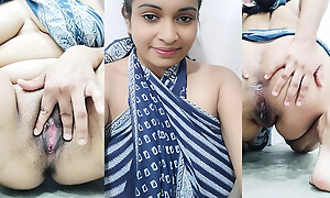 Desi Girl Asshole Show and Fingering Pussy for her Bus