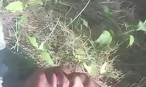 Jungle me girlfriend ke doogi style ke chhoda