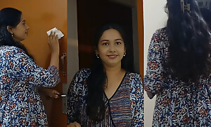 HOT THAILAND MAID GAVE Pulsate Backing Nearly New Zealand pub Ground